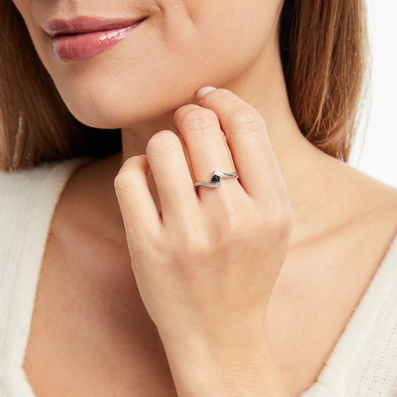 Main Image 2 of Diamond Promise Ring 1/6 ct tw Black/White Sterling Silver