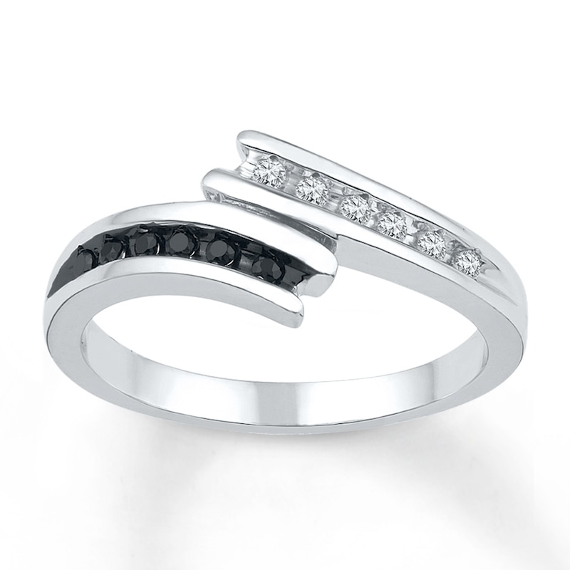 Black/White Diamond Ring 1/8 ct tw Round-cut Sterling Silver