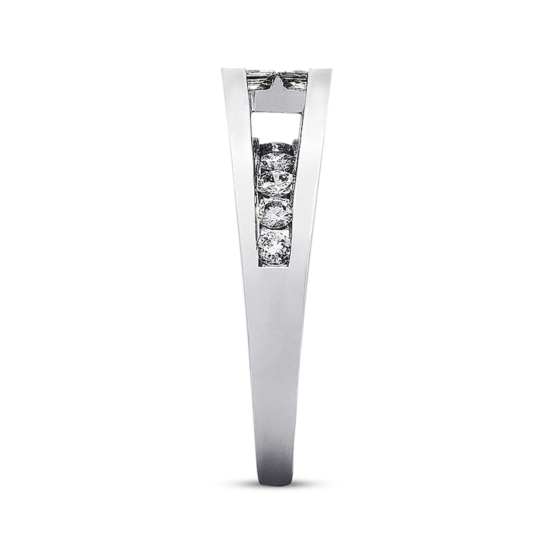 Main Image 2 of Diamond Engagement Ring 1-1/5 ct tw Princess-cut 14K White Gold