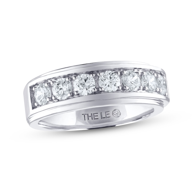 Main Image 1 of Men's THE LEO Diamond Wedding Band 1-1/2 ct tw Round-cut 14K White Gold