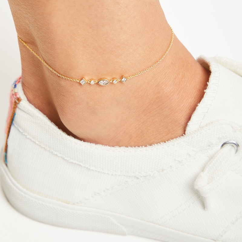 Main Image 3 of Diamond Shapes Anklet 1/15 ct tw Round-cut 10K Yellow Gold 9&quot;