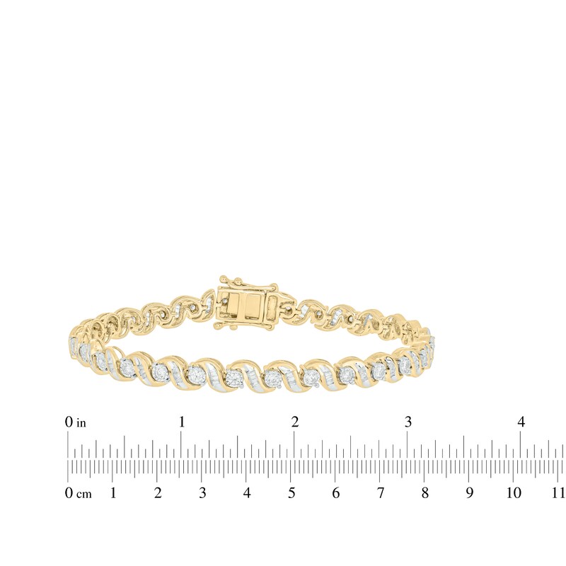 Main Image 4 of Baguette & Round-Cut Diamond S-Link Bracelet 1-3/4 ct tw 10K Yellow Gold 7&quot;