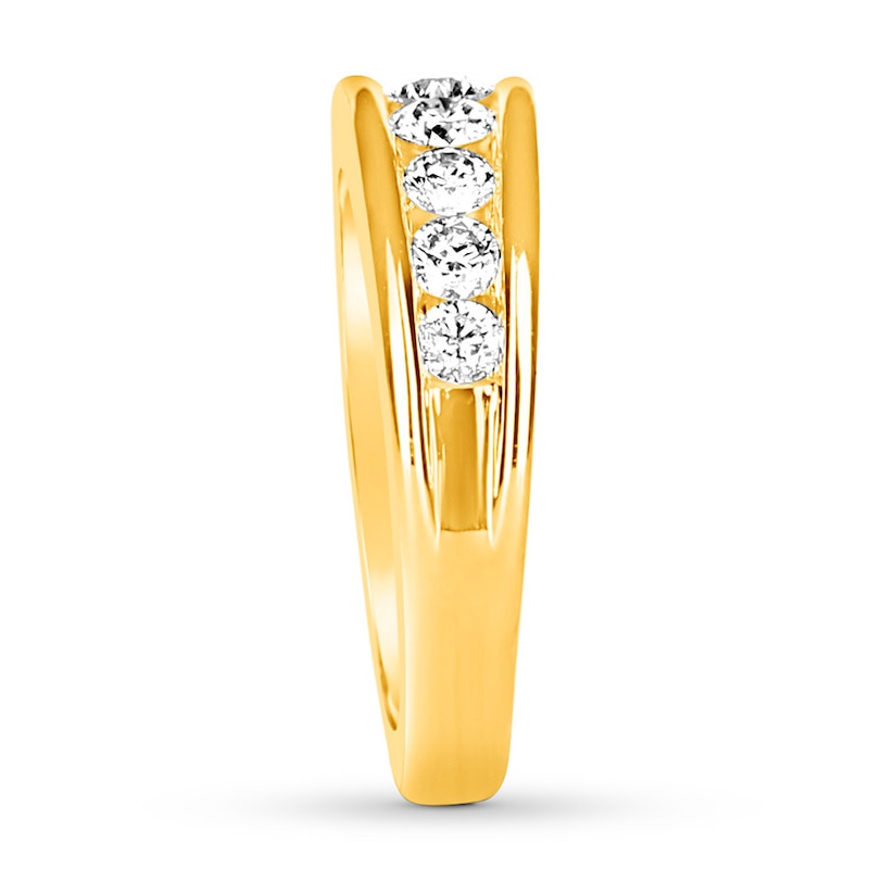 Diamond Wedding Band 1-1/5 ct tw Round-cut 14K Yellow Gold