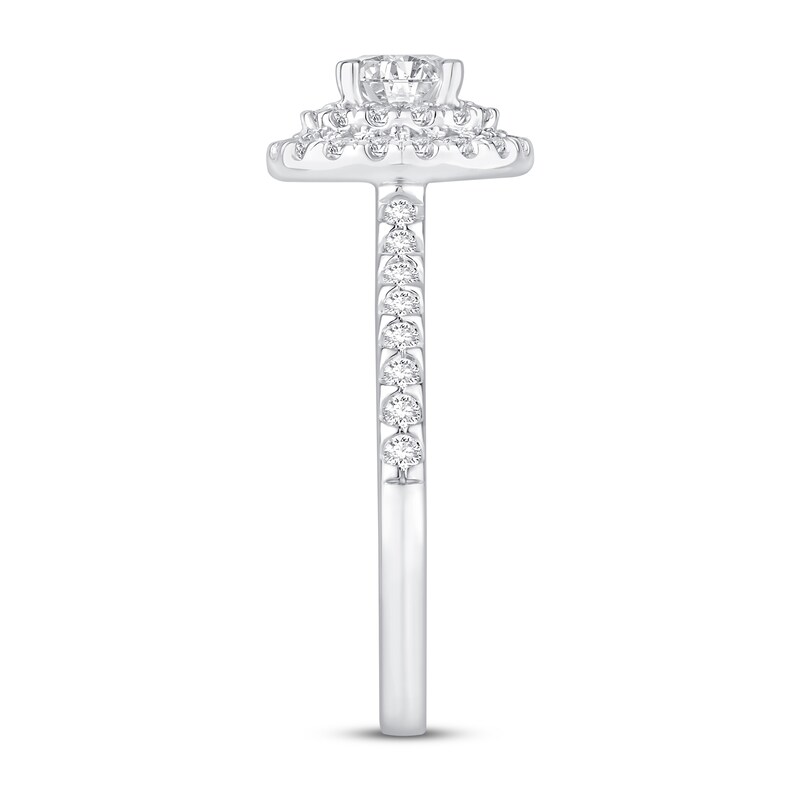 Round-cut Diamond Engagement Ring 7/8 ct tw 14K White Gold