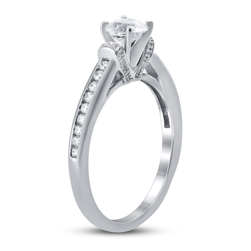 Diamond Engagement Ring 3/4 ct tw Round-cut 14K White Gold