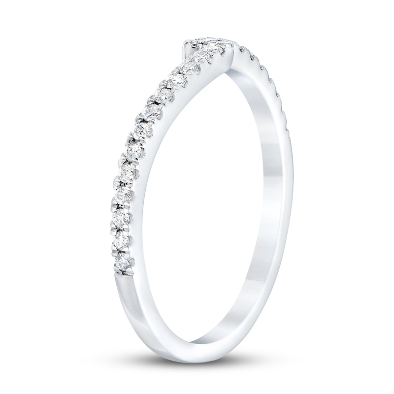 Main Image 2 of Diamond Wedding Band 1/6 ct tw Round-cut 14K White Gold