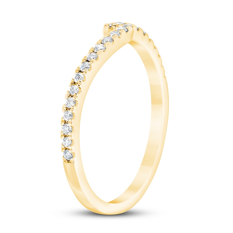 Diamond Wedding Band 1/6 ct tw Round-cut 14K Yellow Gold