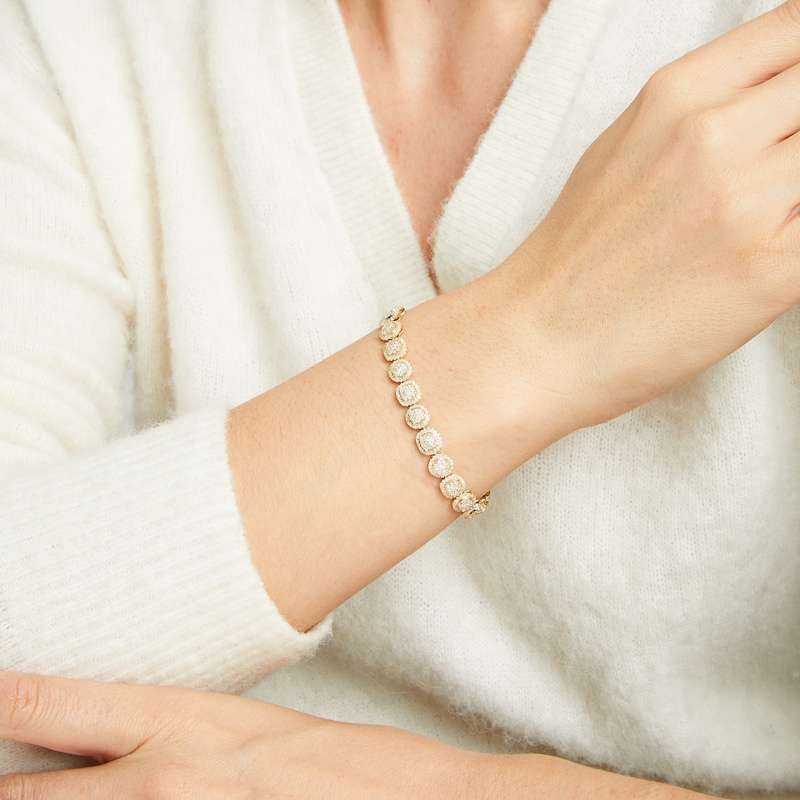 Main Image 4 of Diamond Circle & Cushion Link Bracelet 3 ct tw 10K Yellow Gold 7"