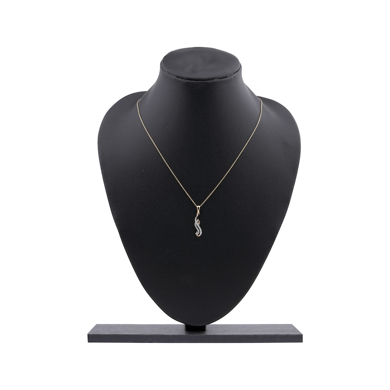 Main Image 6 of Diamond Arabic &quot;Mom&quot; Necklace 1/6 ct tw 10K Yellow Gold 18&quot;