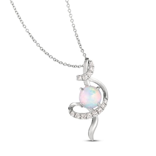 Le Vian Opal Necklace 1/5 ct tw Diamonds 14K Vanilla Gold 18
