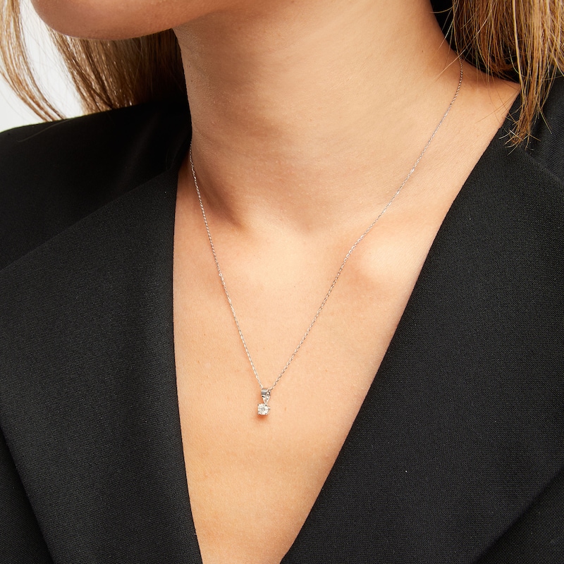 Main Image 5 of Solitaire Diamond Necklace 1/4 ct tw Round-cut 14K White Gold 18&quot; (I/I2)