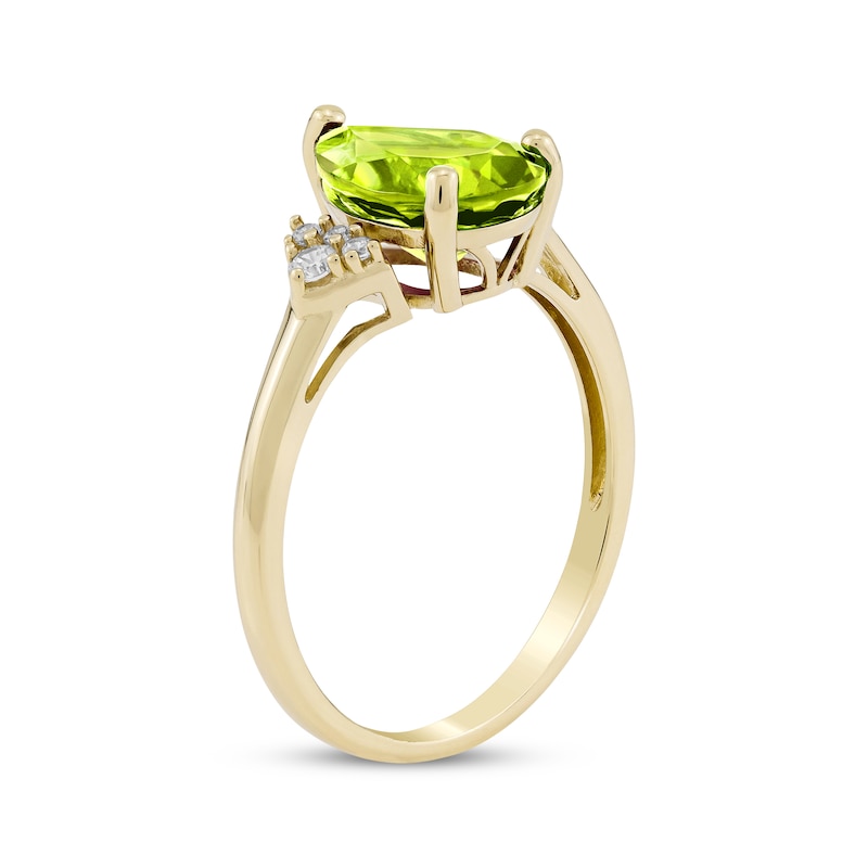 Main Image 2 of Pear-Shaped Peridot & Diamond Ring 1/10 ct tw 10K Yellow Gold