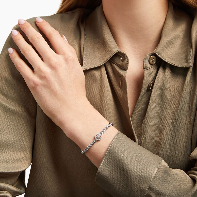 Main Image 4 of Round-Cut Diamond Heart Link Bracelet 1/2 ct tw Sterling Silver 7.25”