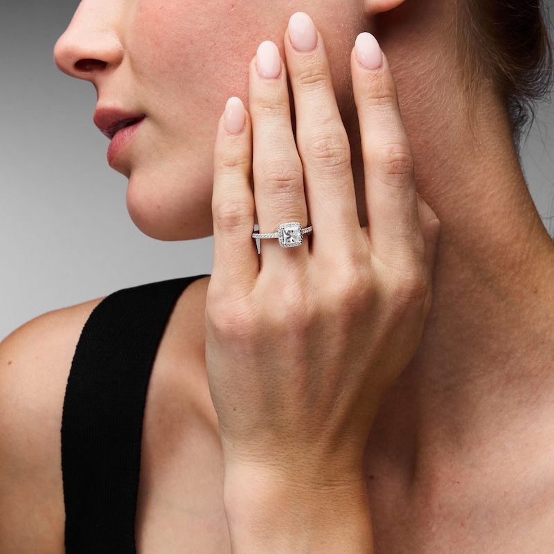 Main Image 4 of THE LEO Prisma Diamond Princess-Cut Halo Engagement Ring 1-1/4 ct tw 14K White Gold