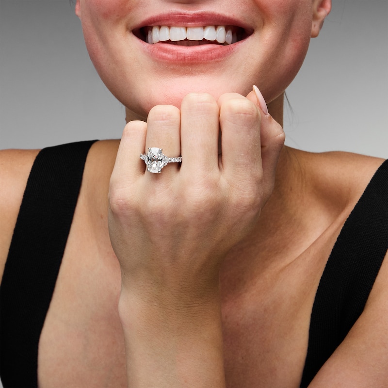 Main Image 4 of Neil Lane Artistry Heritage Cushion-Cut Lab-Grown Diamond Engagement Ring 4 ct tw Platinum