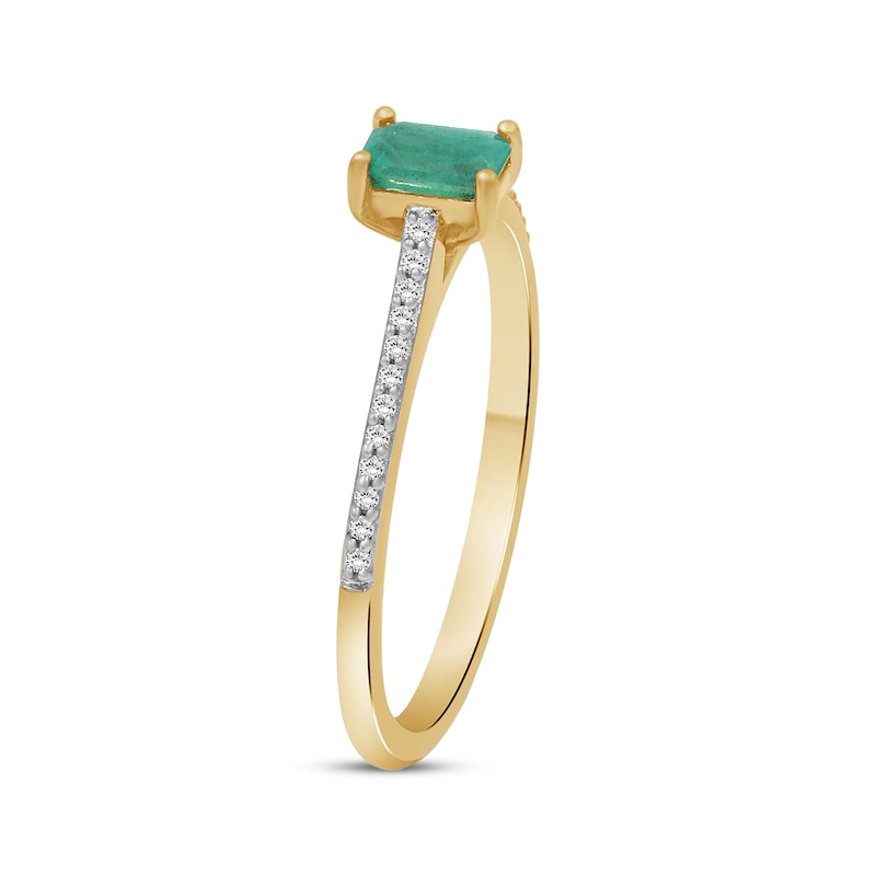 Main Image 2 of Emerald-Cut Emerald & Diamond Ring 1/15 ct tw 10K Yellow Gold