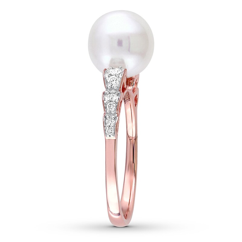 10k White Gold Freshwater Cultured Pearl And Diamond Curve Ring 10k White Gold Freshwater Cultured Pearl And Diamond Curve Ring