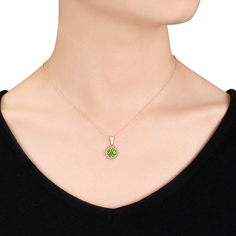 Main Image 3 of Peridot Necklace 1/15 ct tw Diamonds 10K Yellow Gold
