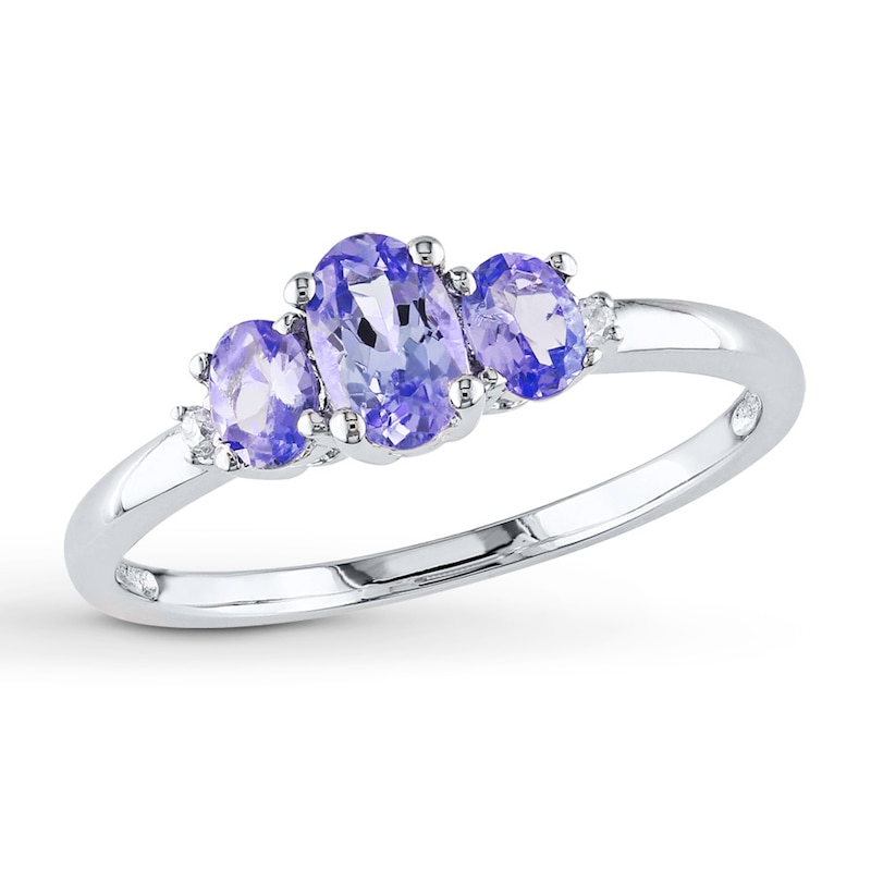 Vintage Oval Tanzanite and Diamond Ring in 10K