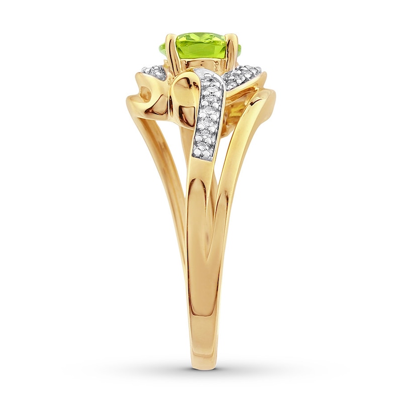 Main Image 3 of Peridot Ring 1/10 ct tw Diamonds 10K Yellow Gold