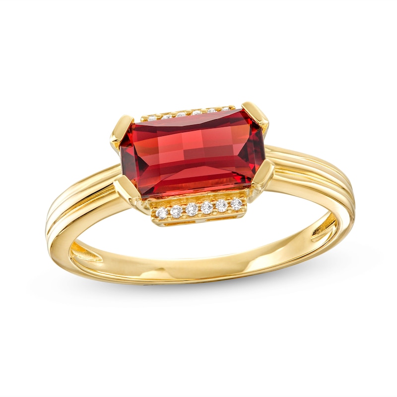 Garnet Ring with Diamonds 10K Yellow Gold