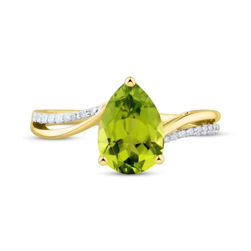 Main Image 3 of Pear-Shaped Peridot & Diamond Ring 1/15 ct tw 10K Yellow Gold