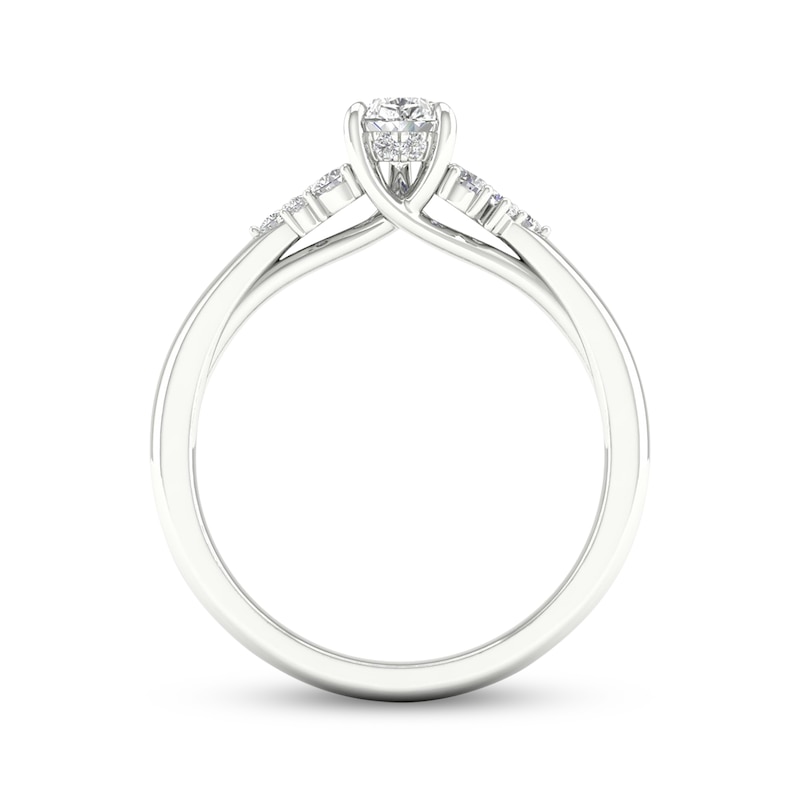 Main Image 4 of Pear-Shaped Diamond Engagement Ring 3/4 ct tw 14K White Gold