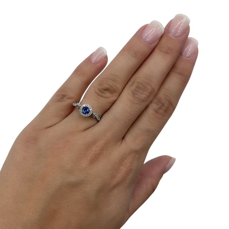 Main Image 5 of Le Vian Chocolate Twist Sapphire Ring 1/4 ct tw Diamonds 14K Vanilla Gold