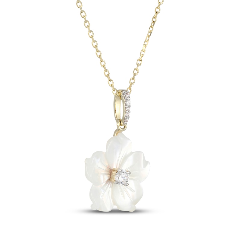 Main Image 2 of Mother-of-Pearl & 1/8 ct tw Diamond Flower Necklace 10K Yellow Gold 18"
