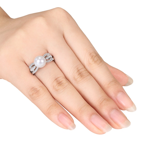 Thumbnail Image 2 of Cultured Pearl Ring 1/20 ct tw Diamonds Sterling Silver