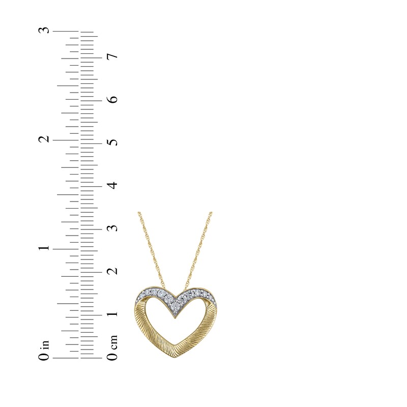 Main Image 3 of Diamond Textured Heart Outline Necklace 1/4 ct tw 10K Yellow Gold 18"
