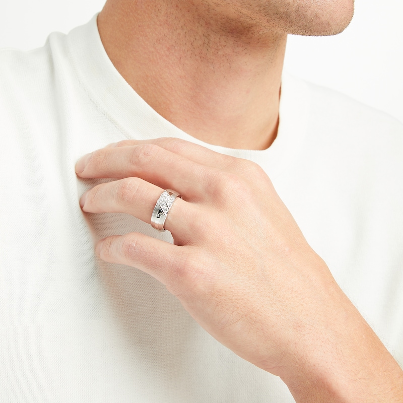 Main Image 4 of Men's THE LEO Diamond Round-Cut Diagonal Wedding Band 5/8 ct tw 14K White Gold