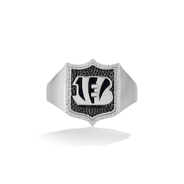 True Fans Cincinnati Bengals 1/6 CT. T.W. Diamond and Enamel Shield Ring in Sterling Silver