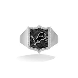 True Fans Detroit Lions 1/6 CT. T.W. Diamond and Enamel Shield Ring in Sterling Silver