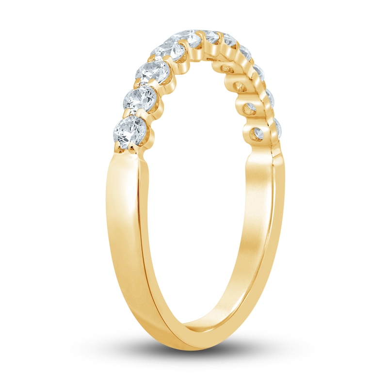 Diamond Anniversary Ring 1/2 ct tw Round-cut 18K Yellow Gold