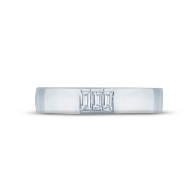 Monique Lhuillier Bliss Diamond Anniversary Band 1/4 ct tw Baguette & Round-cut 18K White Gold