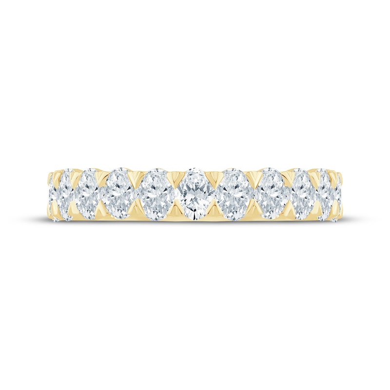 Main Image 4 of Monique Lhuillier Bliss Oval-Cut Lab-Grown Diamond Eternity Ring 2 ct tw 18K Yellow Gold