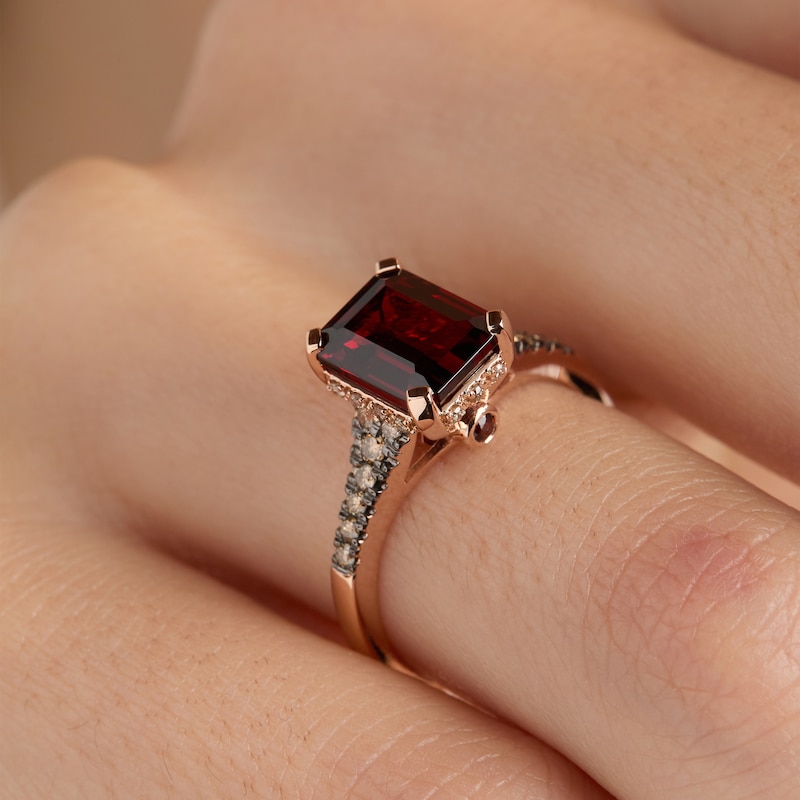 Main Image 6 of Le Vian Garnet Ring 1/4 ct tw Diamonds 14K Strawberry Gold