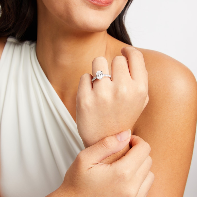 Main Image 4 of THE LEO Legacy Lab-Grown Diamond Oval-Cut Engagement Ring 2-1/2 ct tw 14K White Gold