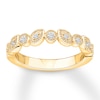 Thumbnail Image 0 of Diamond Ring 1/8 ct tw Round-cut 10K Yellow Gold