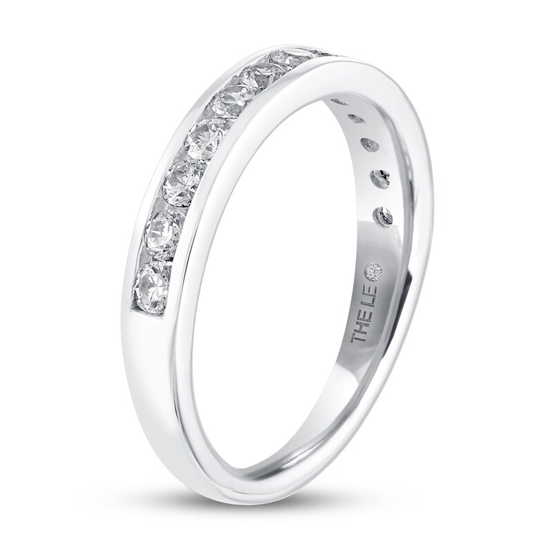 THE LEO Diamond Wedding Band 5/8 ct tw Round-cut 14K White Gold