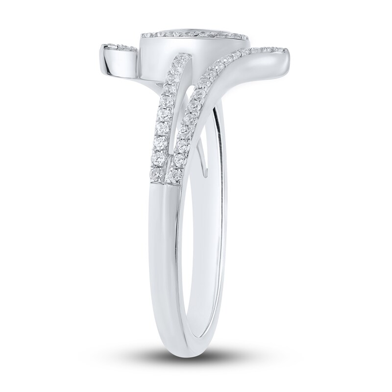 Diamond Oval Ring 1/3 ct tw 10K White Gold