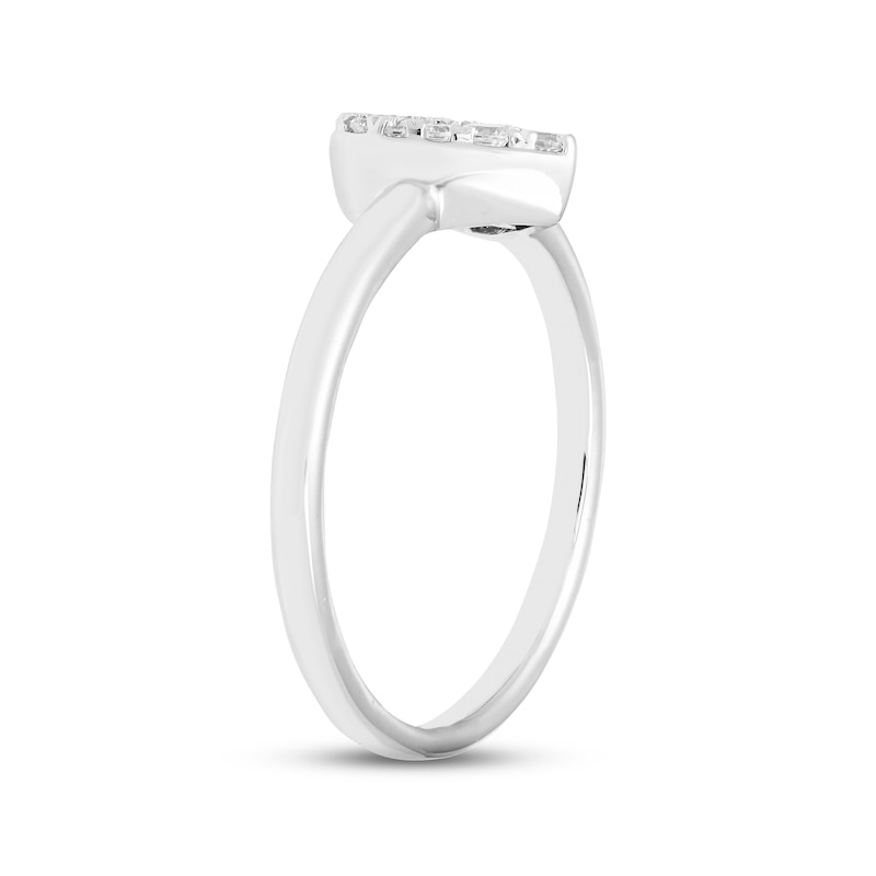 Main Image 2 of Diamond Heart Ring 1/4 ct tw Baguette & Round-cut 10K White Gold
