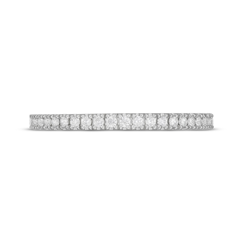 Main Image 9 of Neil Lane Round Diamond Wedding Band 1/4 ct tw 14K White Gold