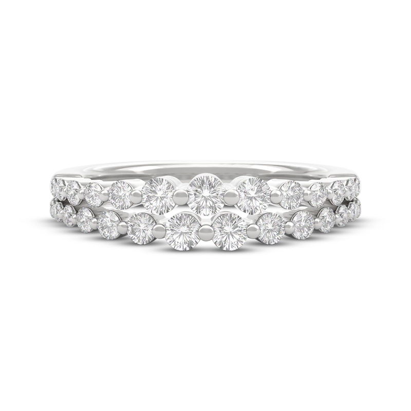 Main Image 3 of THE LEO Diamond Anniversary Ring 3/4 ct tw 14K White Gold