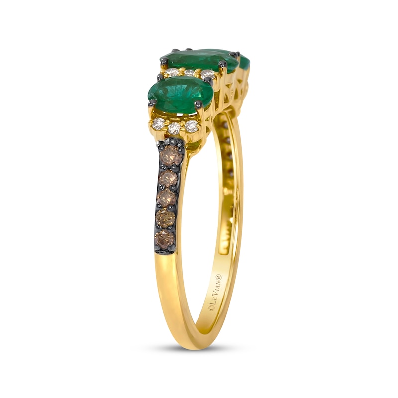 Main Image 2 of Le Vian Oval-Cut Emerald Three-Stone Ring 1/4 ct tw Diamonds 14K Honey Gold