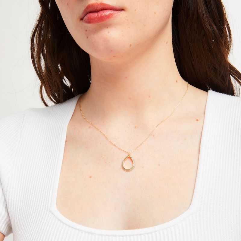 Main Image 3 of Italian Teardrop Glitter Necklace 14K Yellow Gold 18&quot;
