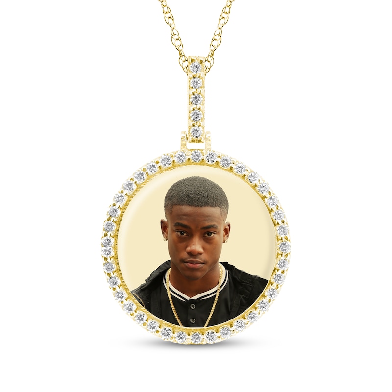 Main Image 1 of Photo Diamond Accent Frame Disc Necklace 10K Yellow Gold 18"