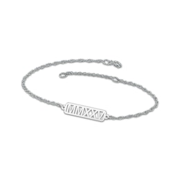 Roman Numeral Year Bracelet 10K White Gold 7.25"