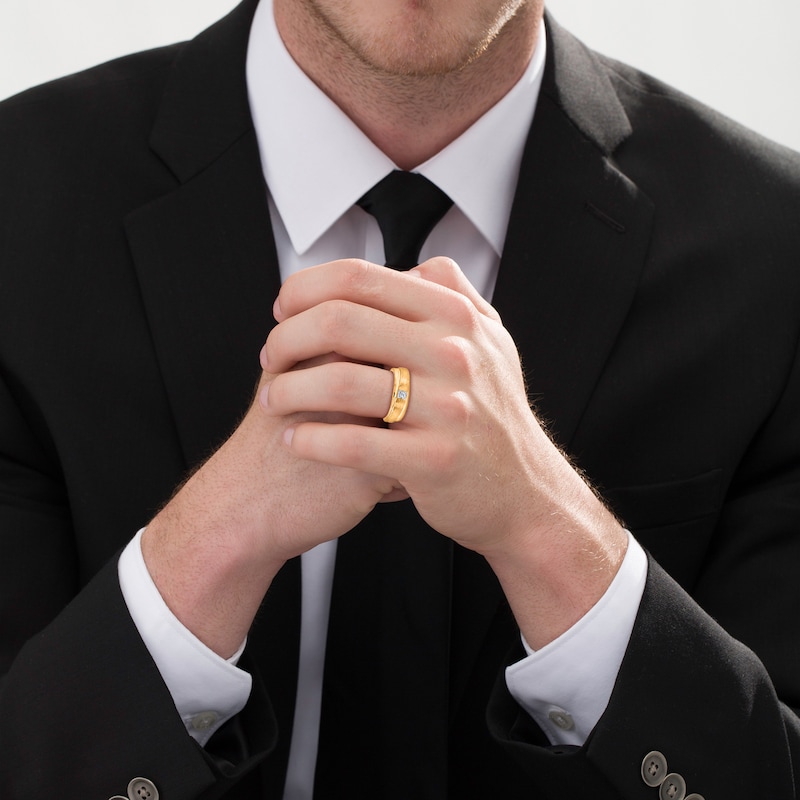 Main Image 4 of Now + Forever Men's Square-Cut Diamond Solitaire Wedding Band 1/4 ct tw 10K Yellow Gold (I/I2)